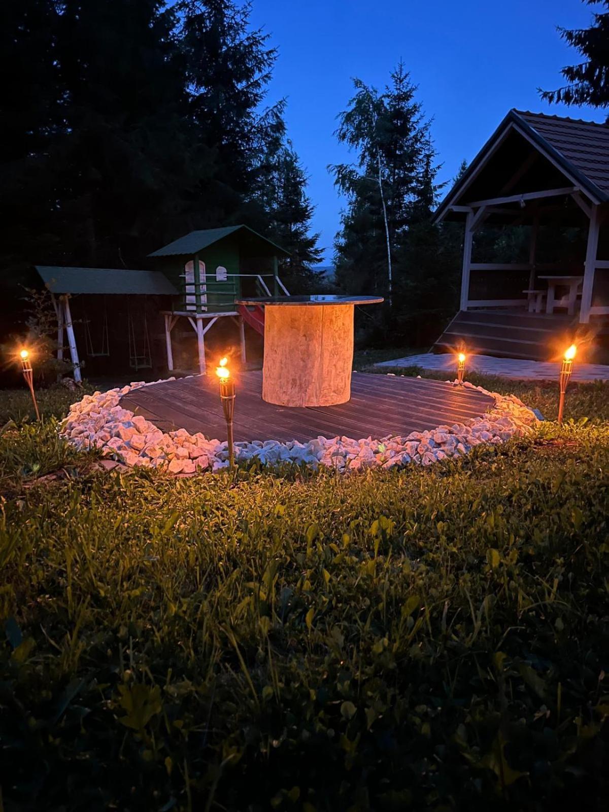Piricske Pihenőház Ciceu Exterior foto